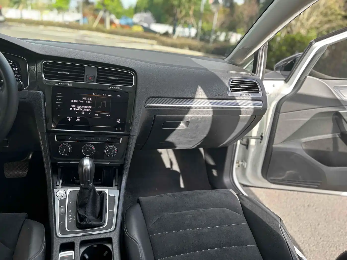 Volkswagen Golf 2019 280TSI DSG Comfort China VI фото 5