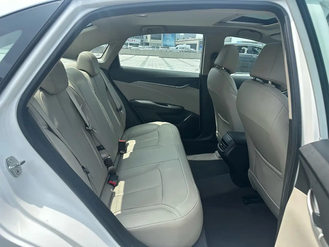 Buick Excelle 2018 15T Dual Clutch Elite (China V) фото 17