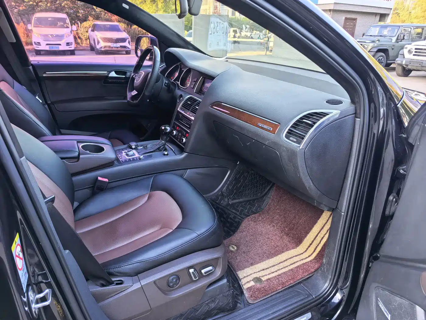 صورة 10 - Audi Q7
