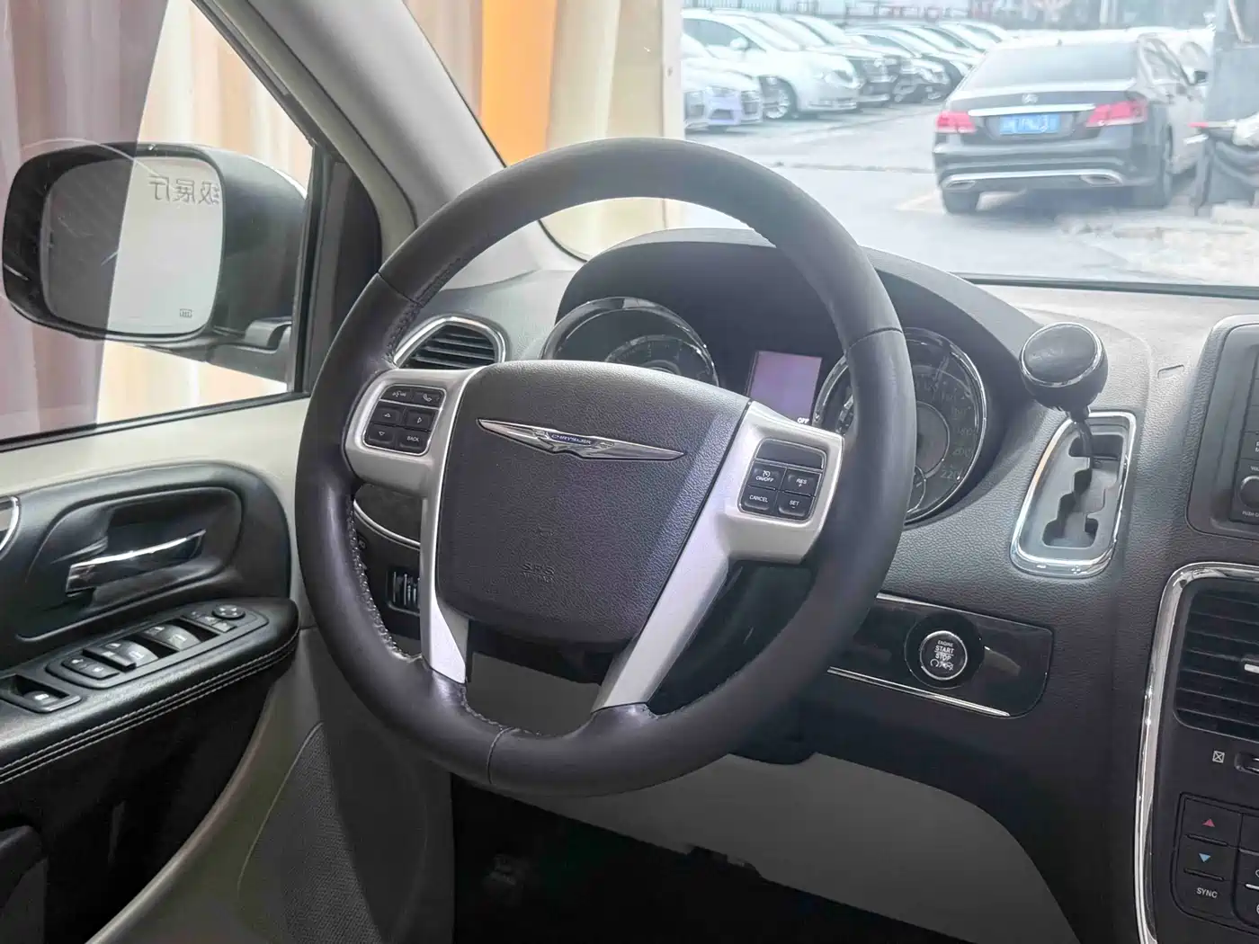 Chrysler Grand Voyager (Import) 2015 2014 3.6L Comfort Edition