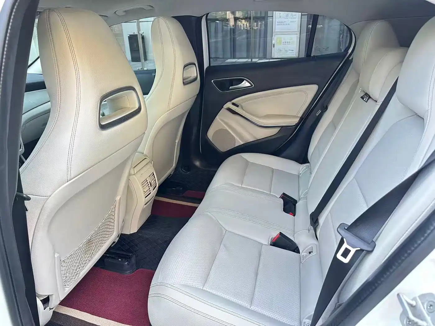Mercedes-Benz GLA 2015 2015 GLA 200 Fashion