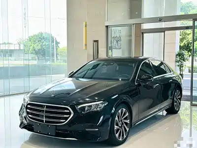 Mercedes-Benz E