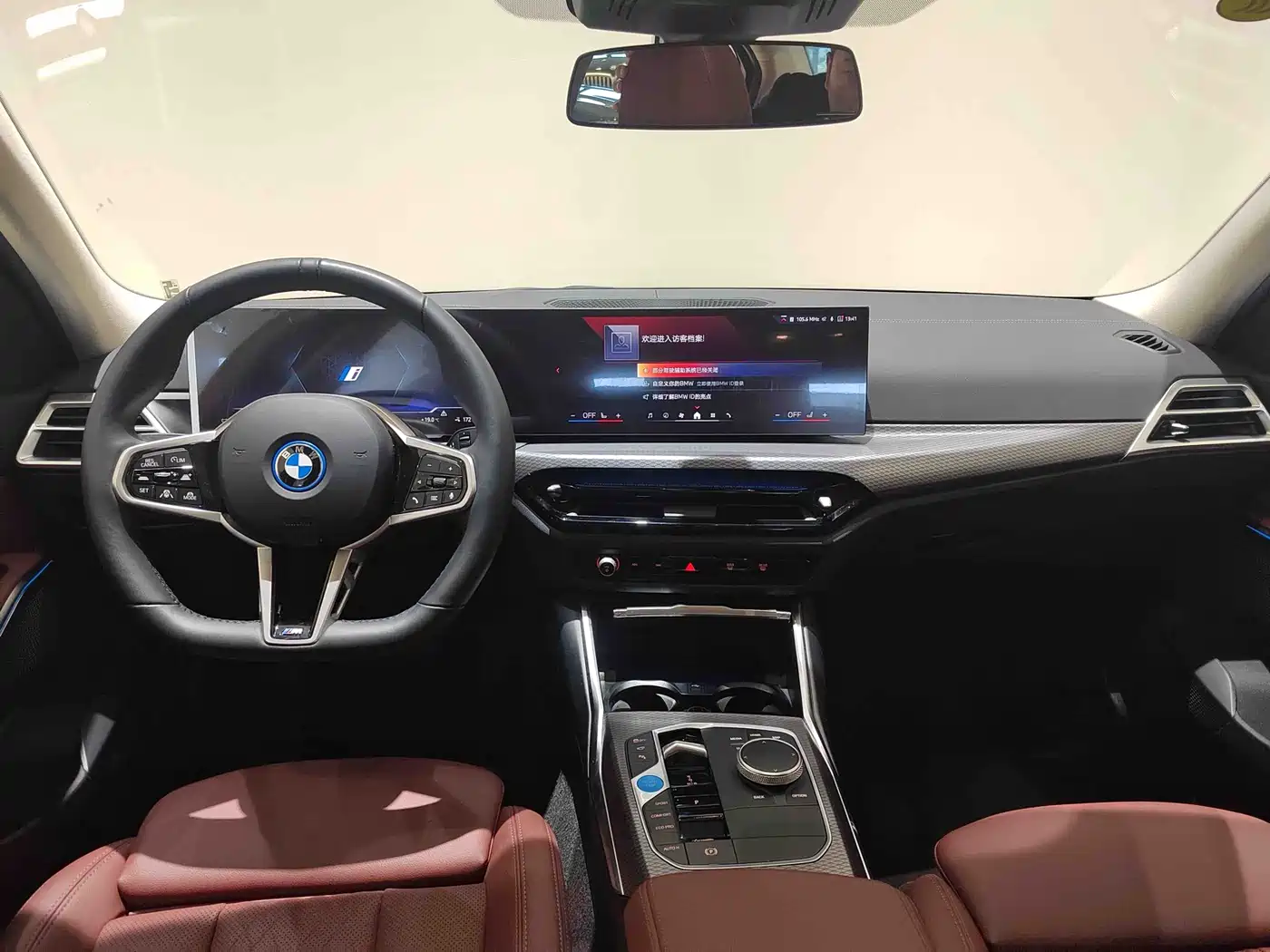 BMW i3 2025 eDrive 40 L Shadow Night Package фото 7