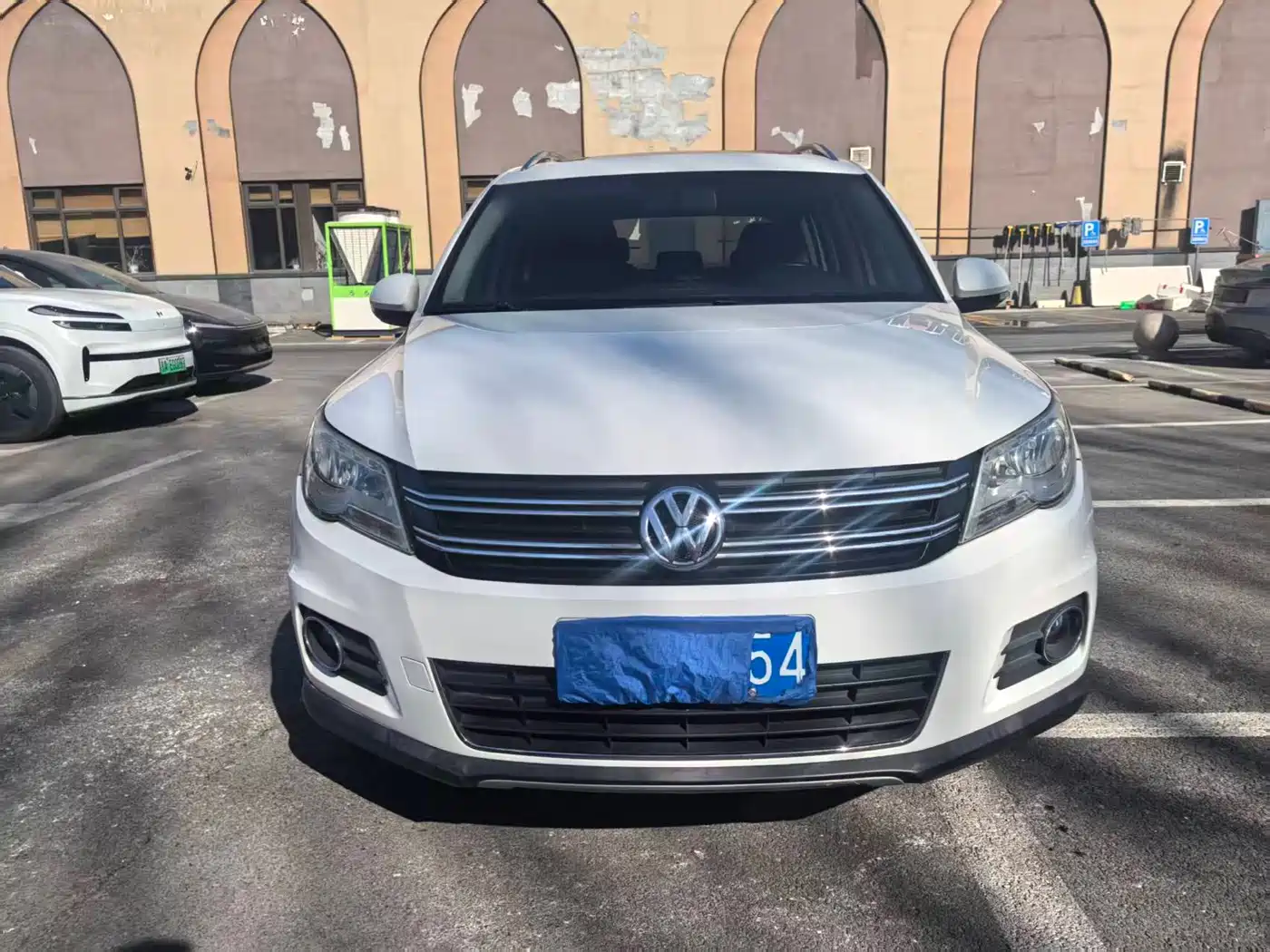 Volkswagen Tiguan фото 3