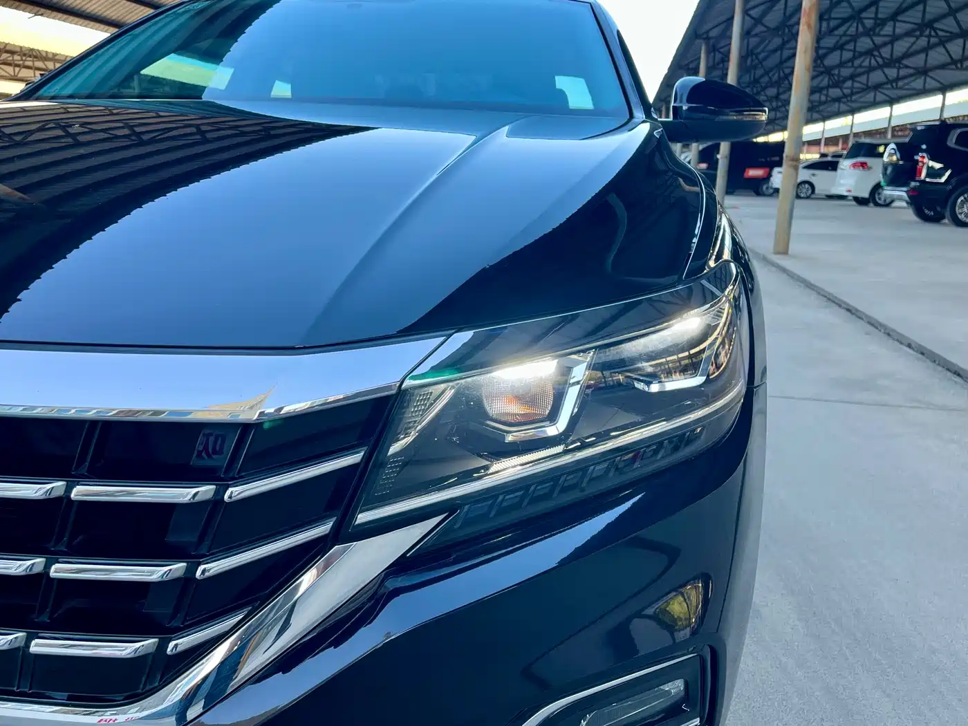 Volkswagen Passat 2019 Model 280TSI Business Edition China VI фото 3