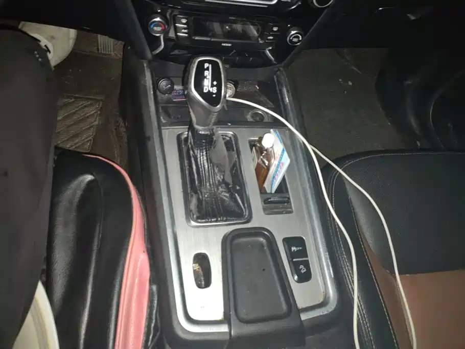 Geely Emgrand X6 2017 2016 1.3T CVT Luxury