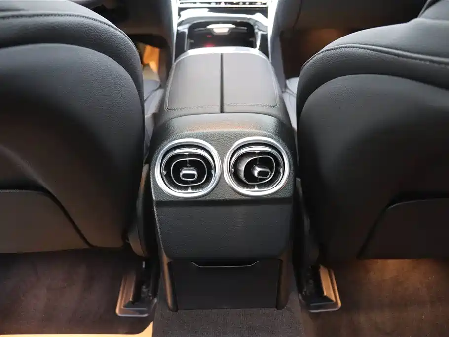 Mercedes-Benz C-Class 2023 Facelift C 260 L Sport Edition фото 20
