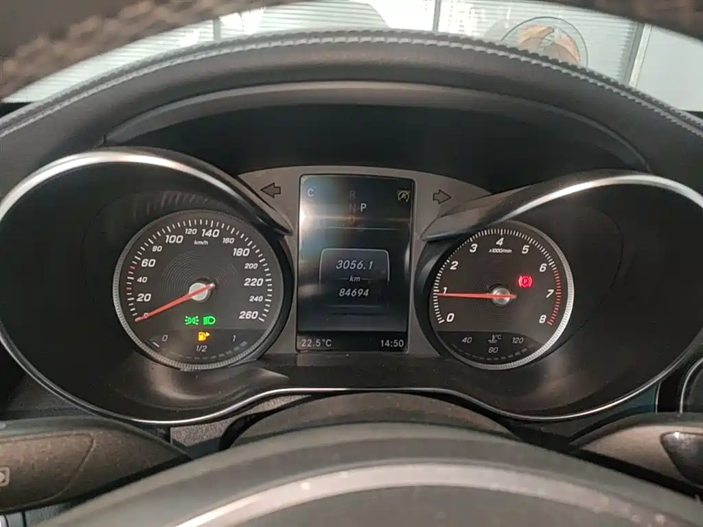 Mercedes-Benz C-Class 2017 Facelift C 200 L 4MATIC Sport Edition фото 12