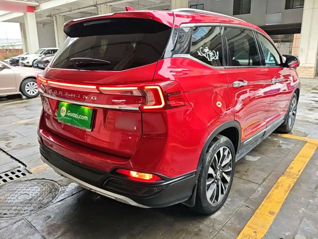 Dongfeng Fengxing Fengxing T5 2019 2018 300T DCT Intelligent Enjoyment Edition