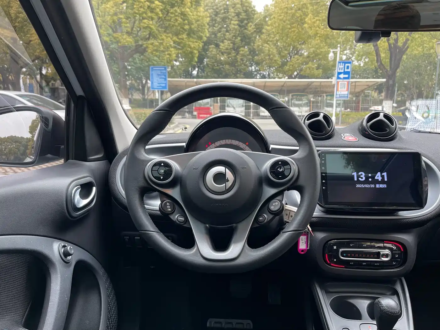 smart forfour 2017 2016 1.0L 52kW Passion Edition