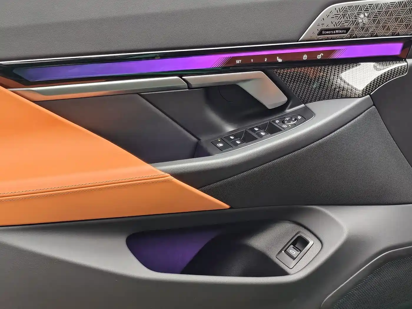 BMW M5 New Energy 2025 M5 фото 32