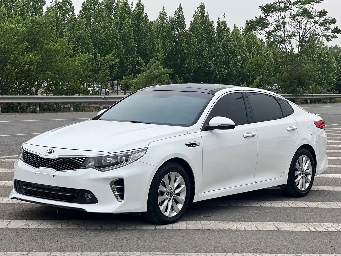 Kia K5 2016 1.6T Automatic LUX