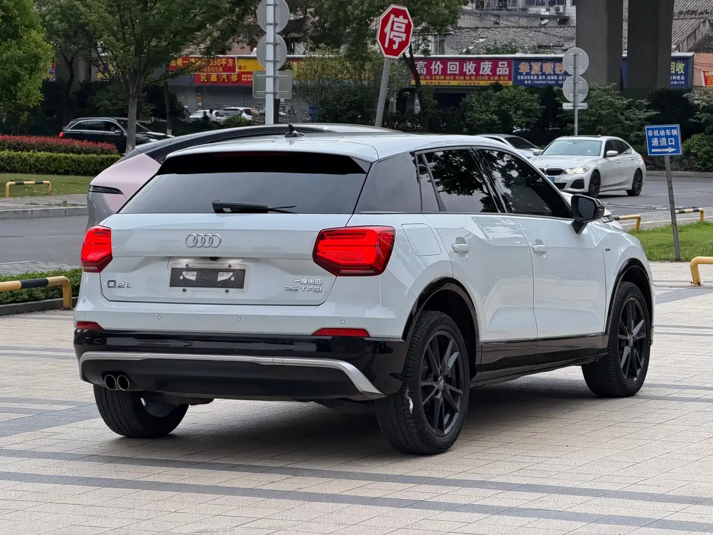 Audi Q2L 2018 35 TFSI Fashion Dynamic China VI фото 13
