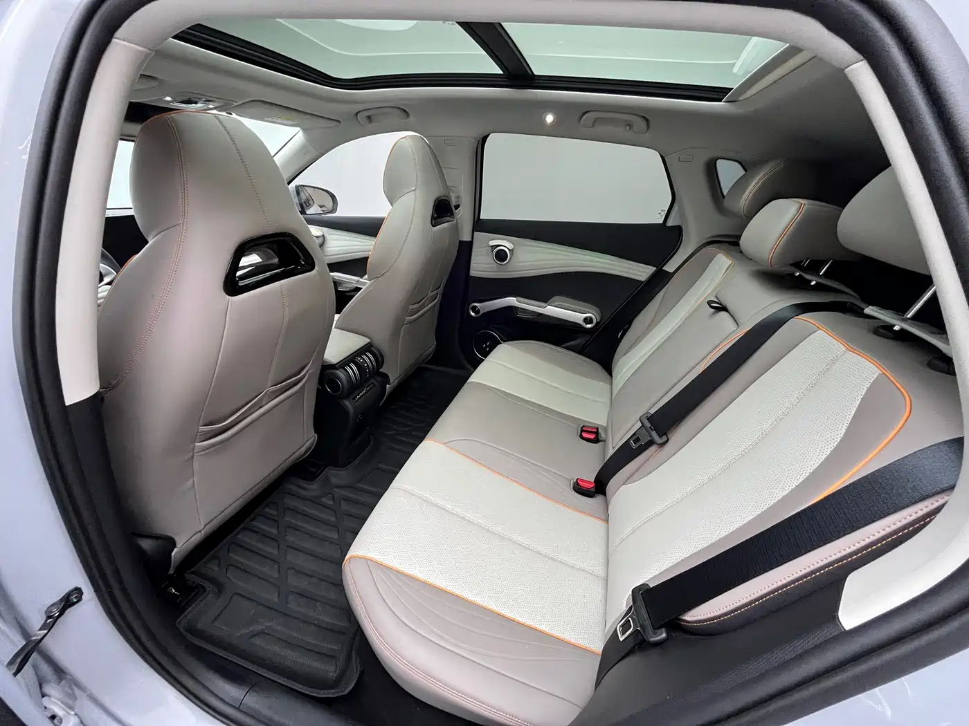 BYD Yuan PLUS 2024 Glory Edition 430KM Advanced фото 6