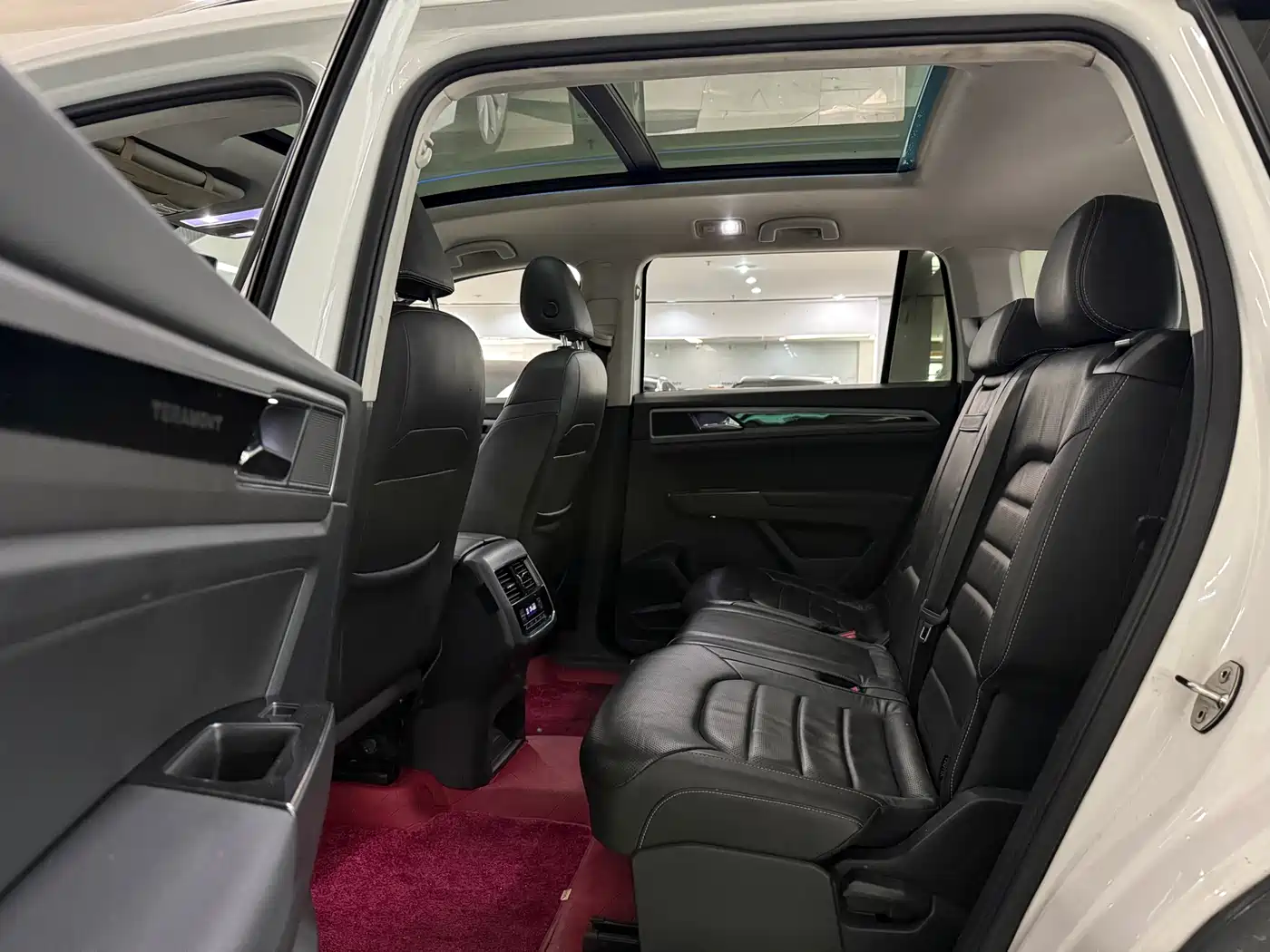 Volkswagen Teramont 2017 330TSI 2WD Luxury фото 10