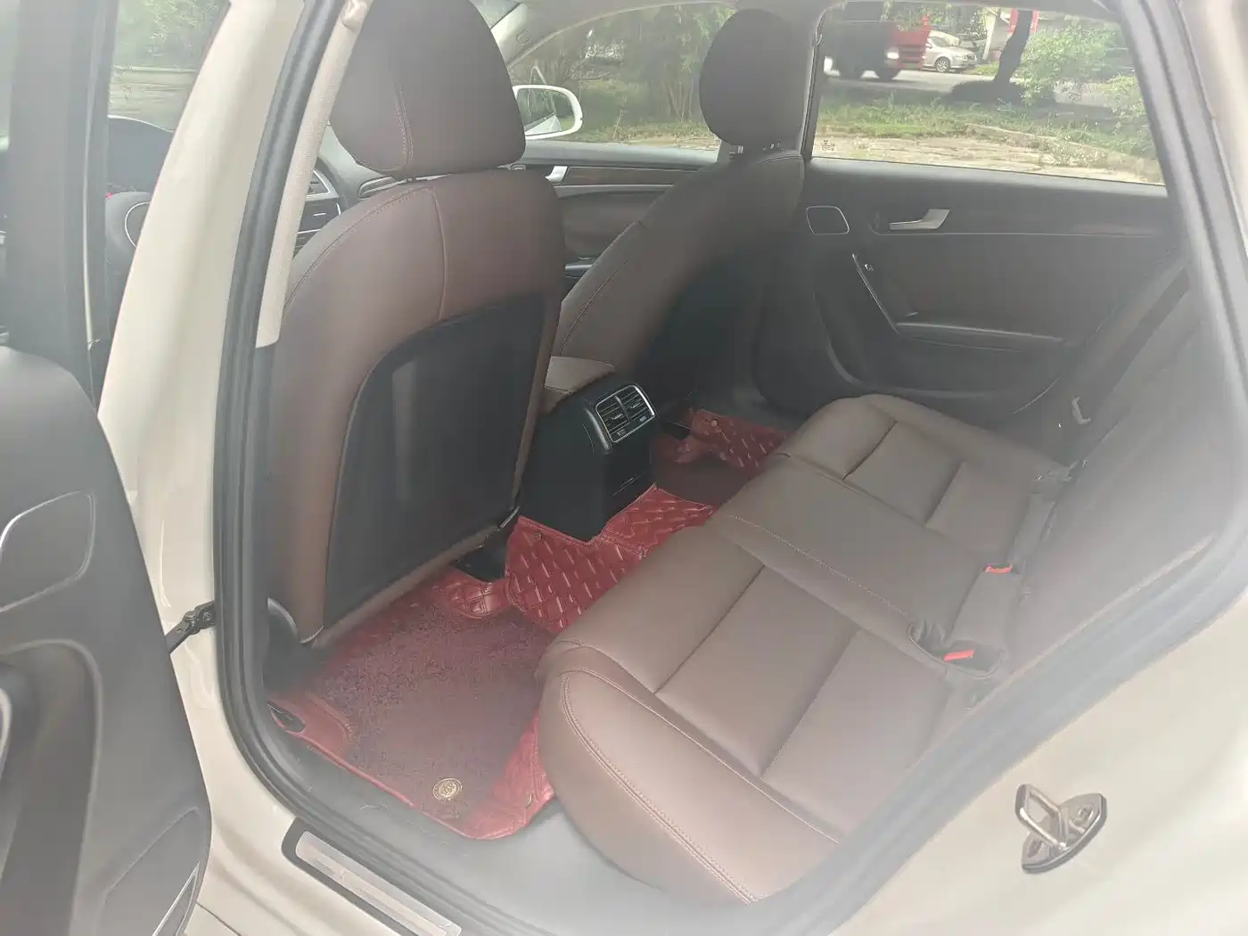 Audi A4L 2015 35 TFSI Auto Standard фото 5