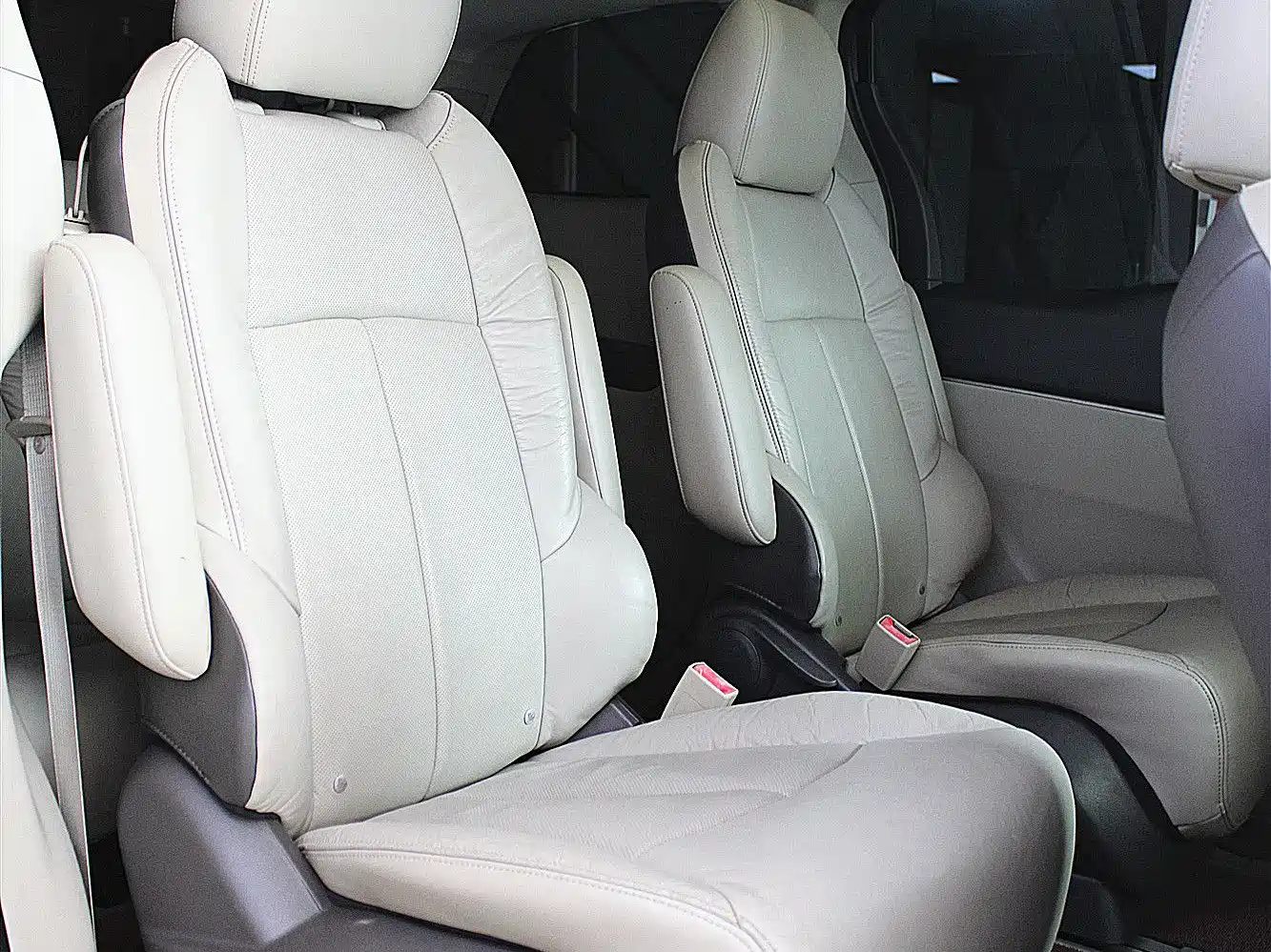 Buick GL8 2013 3.0L XT Luxury Business Flagship Edition фото 14