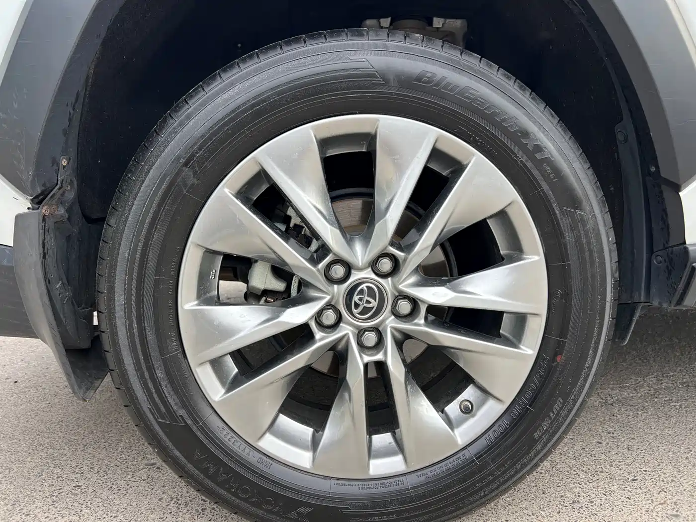 Toyota Wildlander 2022 2.0L CVT AWD Luxury PLUS Edition фото 15