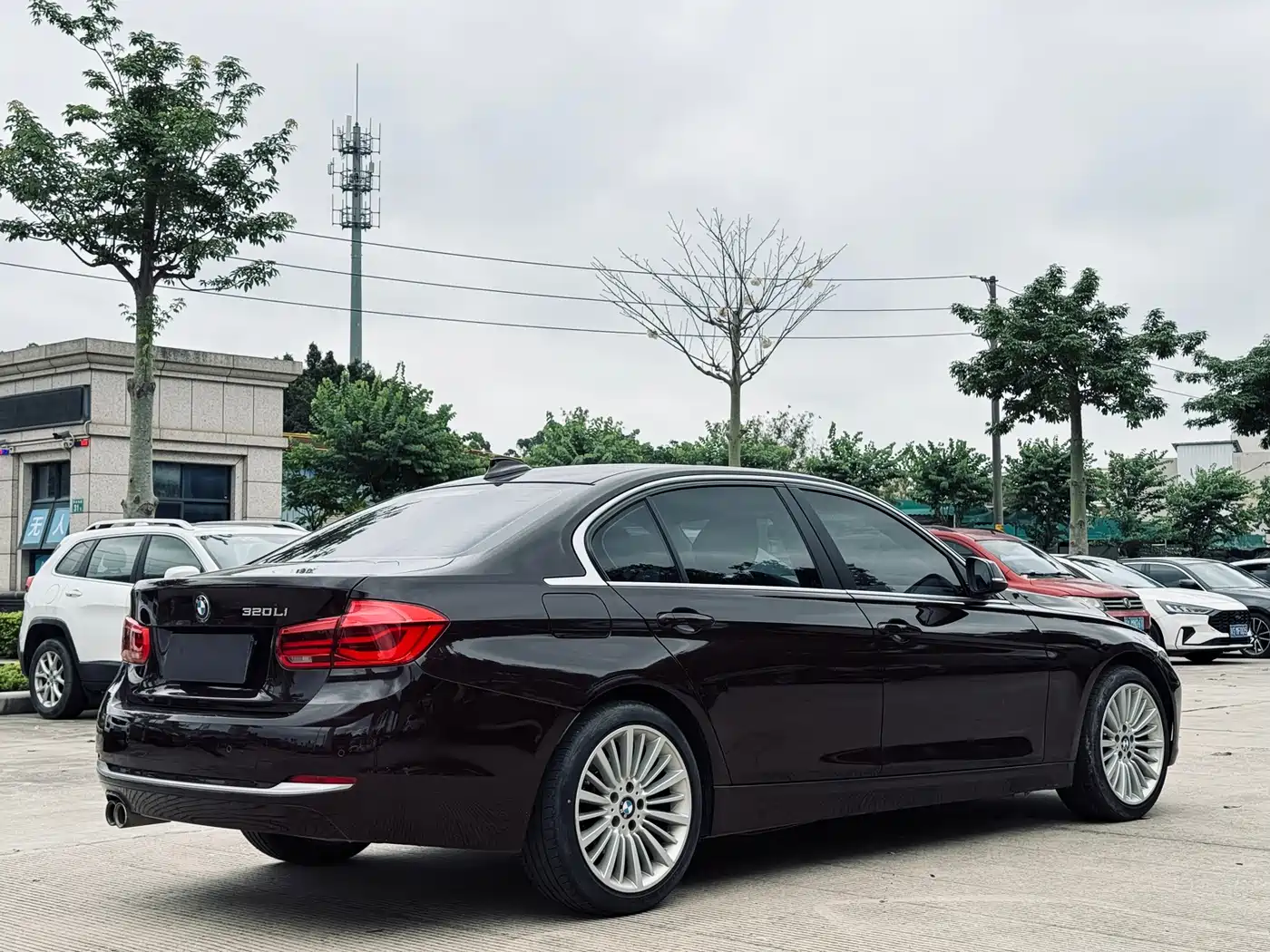 BMW 3 Series 2018 320Li Fashion Style фото 6