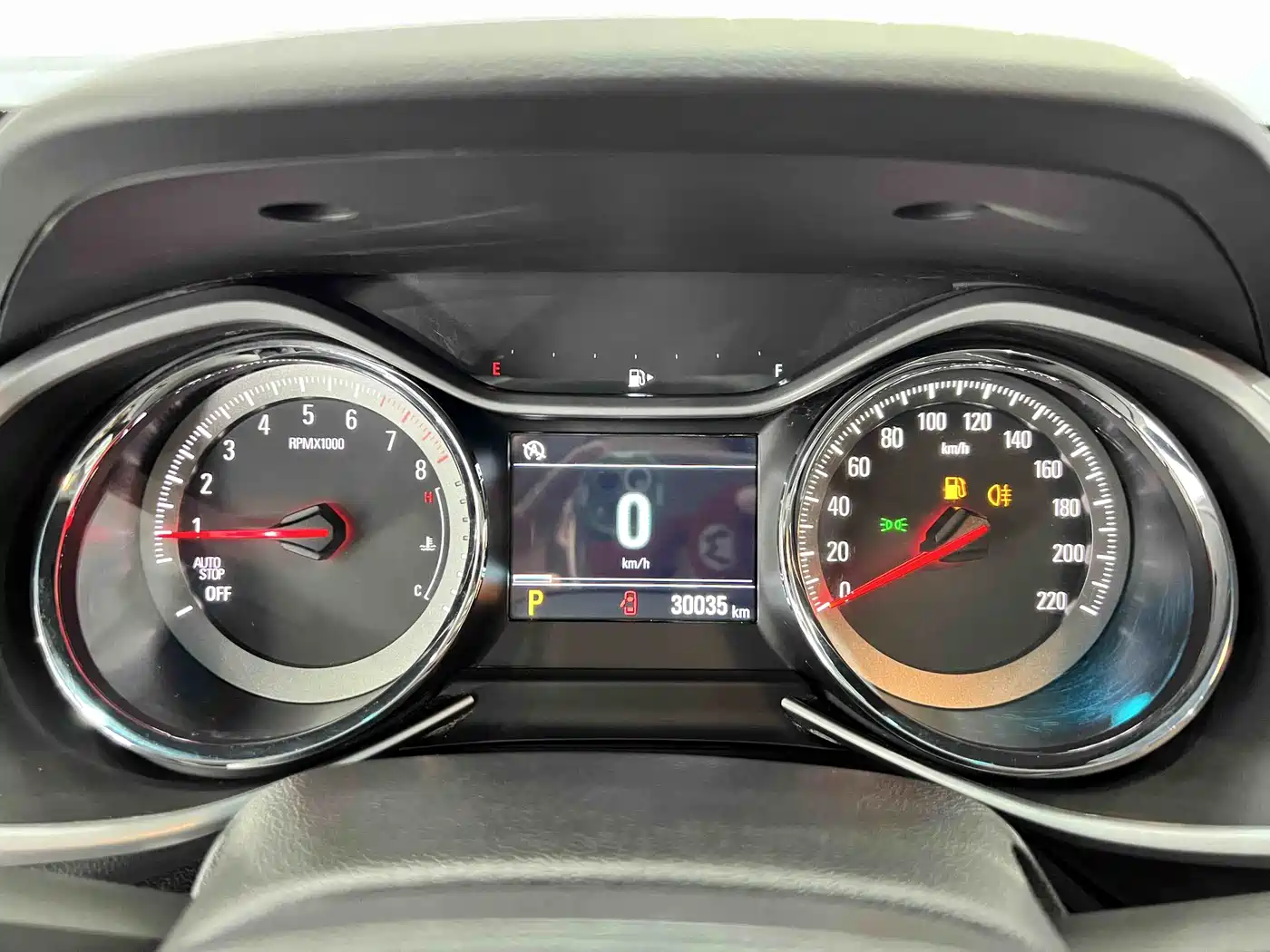 Chevrolet Volando 2020 Mild Hybrid Redline 530T Automatic Premium Edition (5+2 seater) фото 10