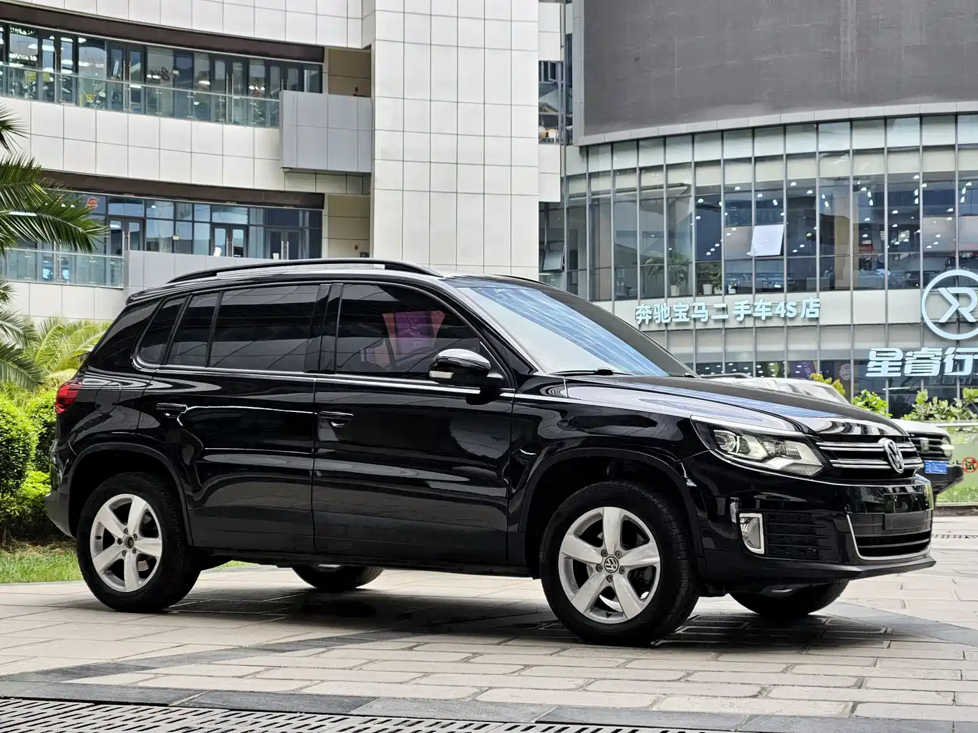 Volkswagen Tiguan 2013 1.8TSI Auto 2WD Comfort Edition фото 3