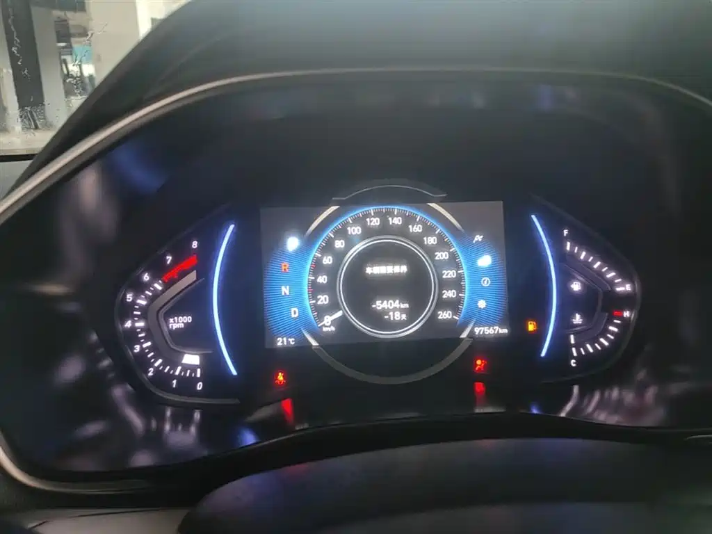 Hyundai Fista 2019 280TGDi Sport Edition China VI фото 12