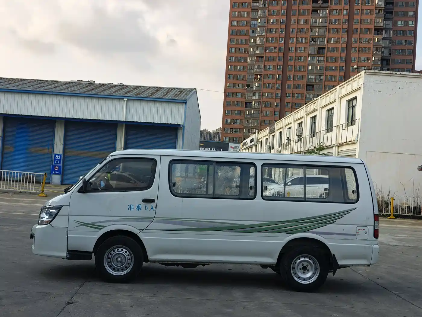 Jinbei Express 2018 2018 Model 2.0L Comfort V19