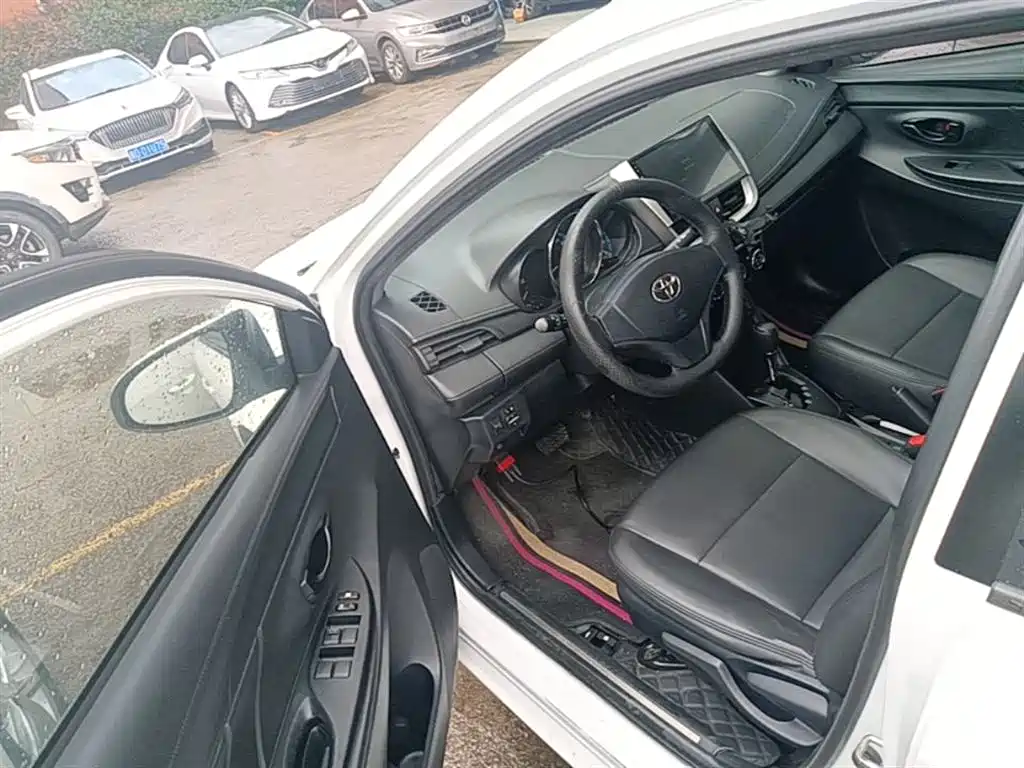 Toyota YARiS L Zhi Xiang 2017 1.5E CVT Charming Edition фото 16