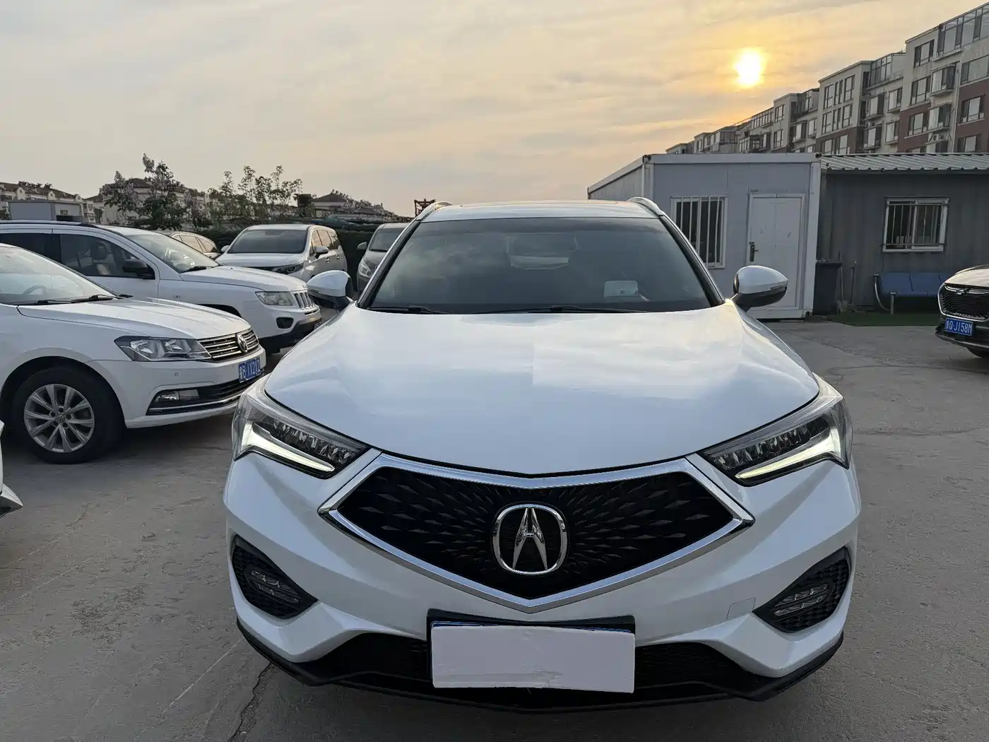 Acura CDX 2016 1.5T 2WD Exclusive Edition фото 2