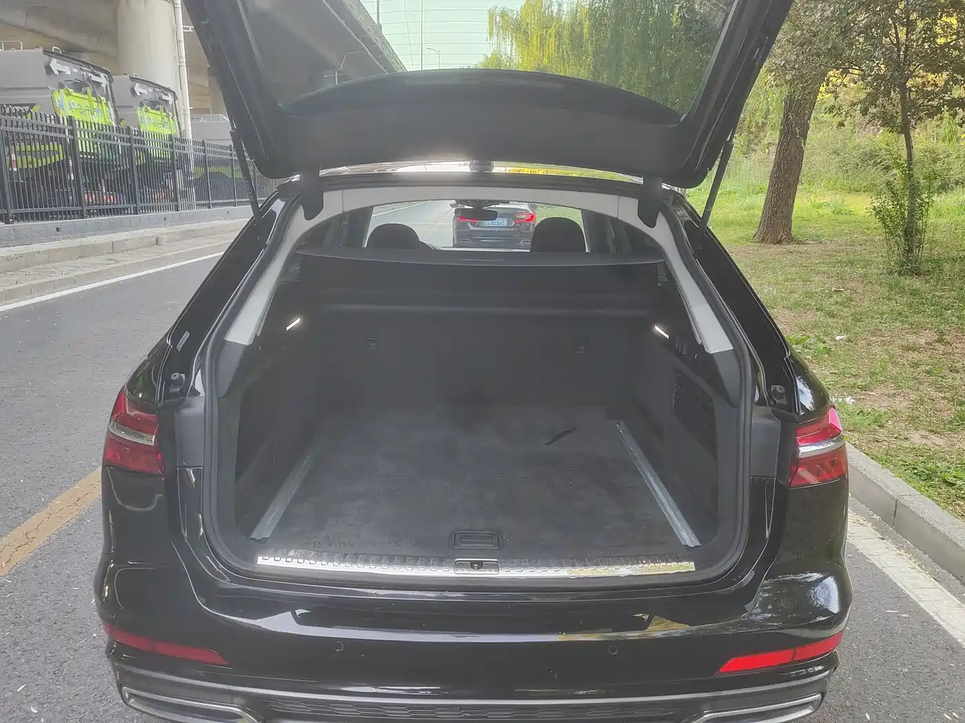 Audi A6 (Import) 2021 Avant Pioneer 45 TFSI Premium Sport фото 7