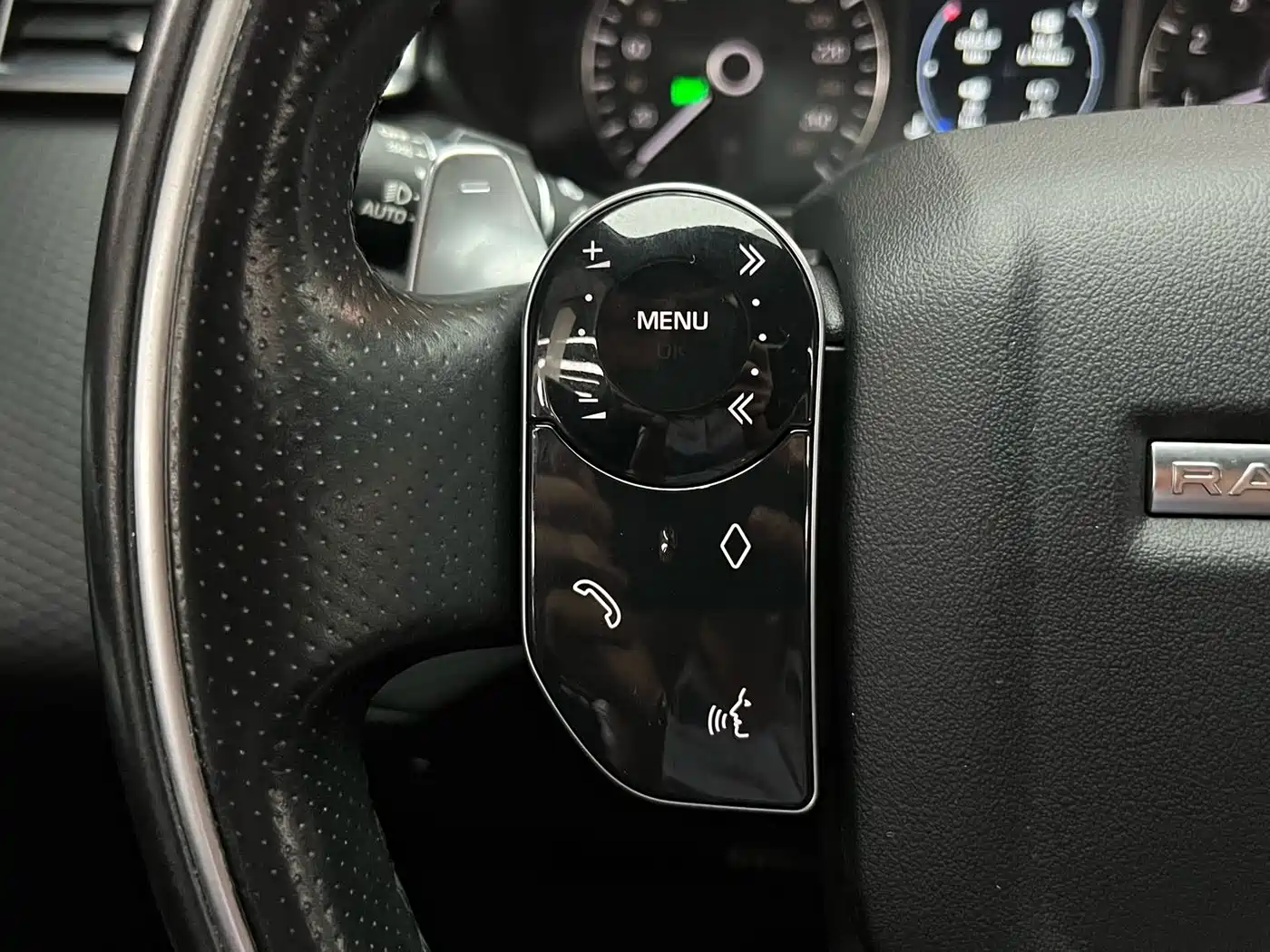 Land Rover Range Rover Velar 2020 P250 R-DYNAMIC S фото 22