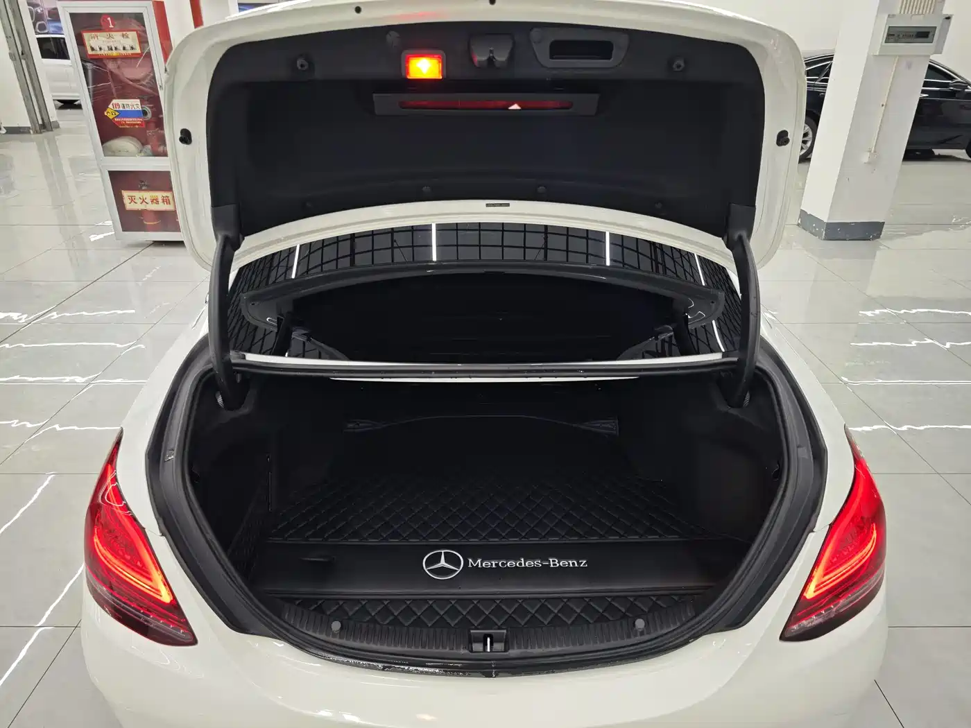 Mercedes-Benz C-Class 2019 C 260 L Sport фото 12