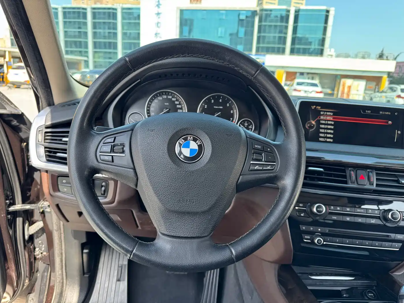 BMW X5 (Import) 2014 xDrive35i Leading фото 11