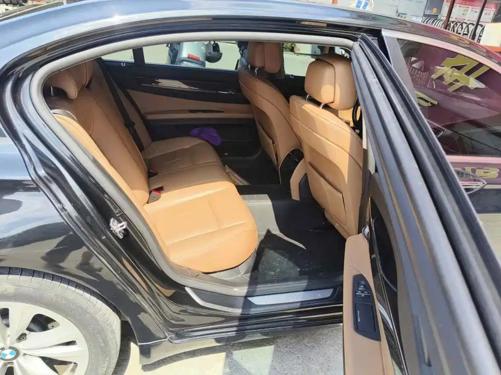 BMW 7 Series 2012 2011 730Li Elegance