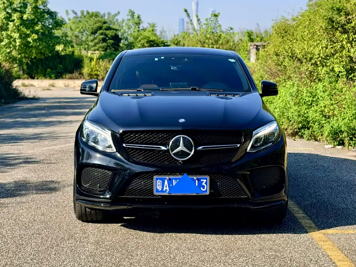 Mercedes-Benz GLE Coupe 2017 GLE 500 4MATIC Coupe SUV фото 2