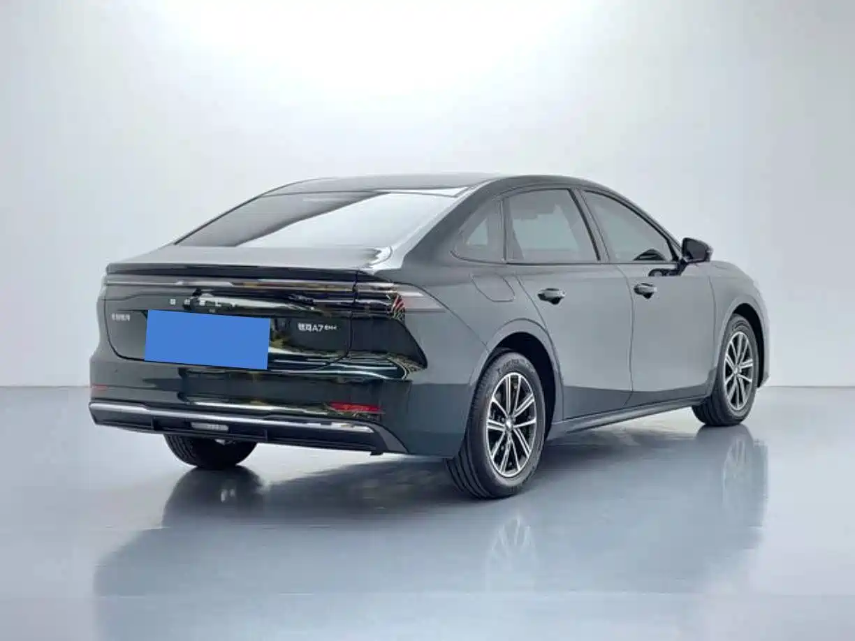 Geely Galaxy Galaxy A7 2025 2025 EM-i 70km Luxury Edition