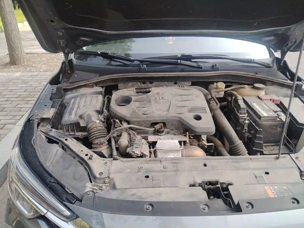 Roewe i6 MAX 2020 2020 300TGI Auto Cool Panoramic Sunroof Edition