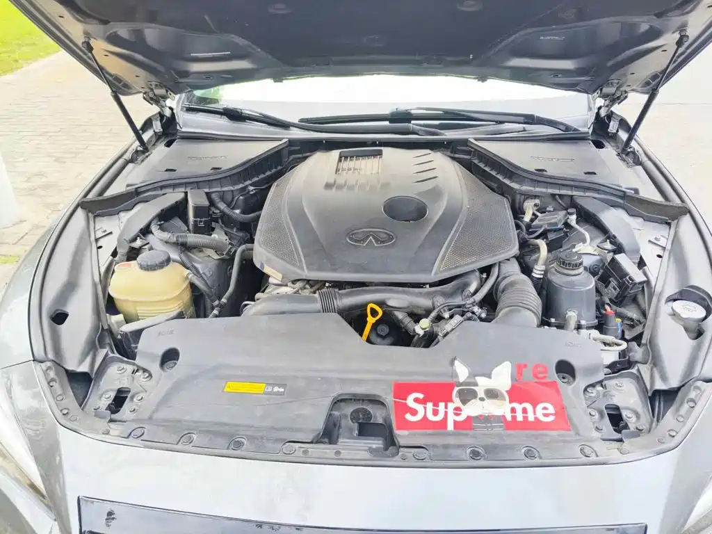 Infiniti Q50L 2019 2018 2.0T Premium Edition China V