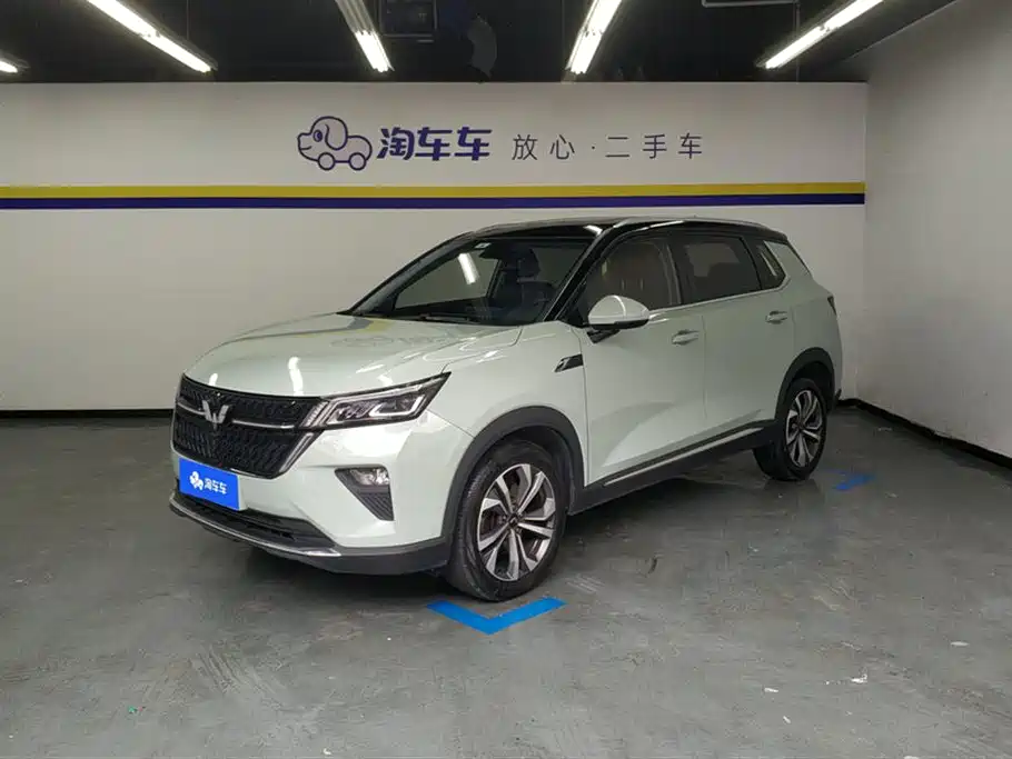 Wuling Motors Wuling Xingchen 2021 1.5T CVT Starlight Edition