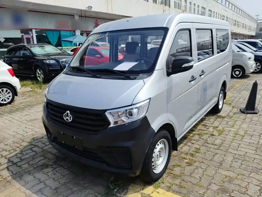 Photo 2 - Changan Kuayue Kuayuexing V3