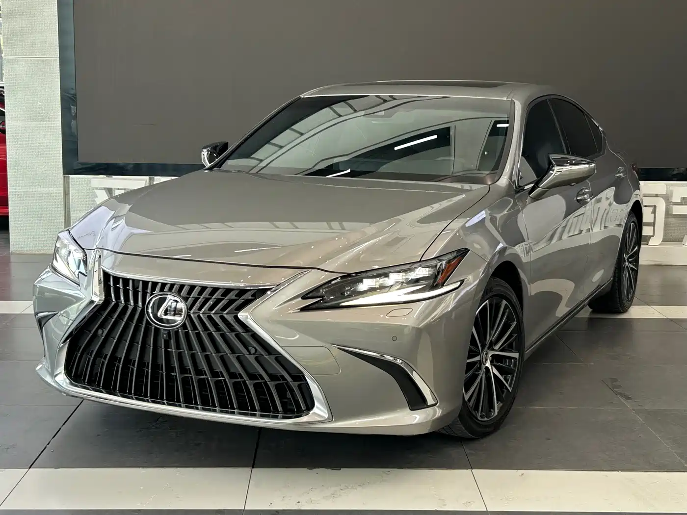 LEXUS ES
