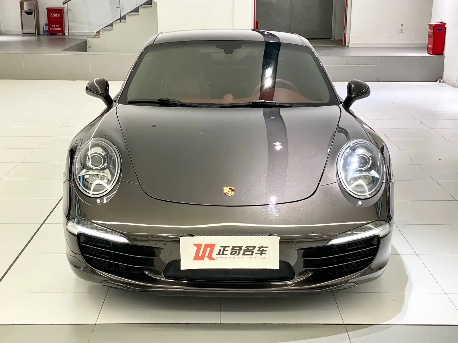 صورة 5 - Porsche 911