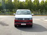 Фото 2 - Volkswagen Multivan