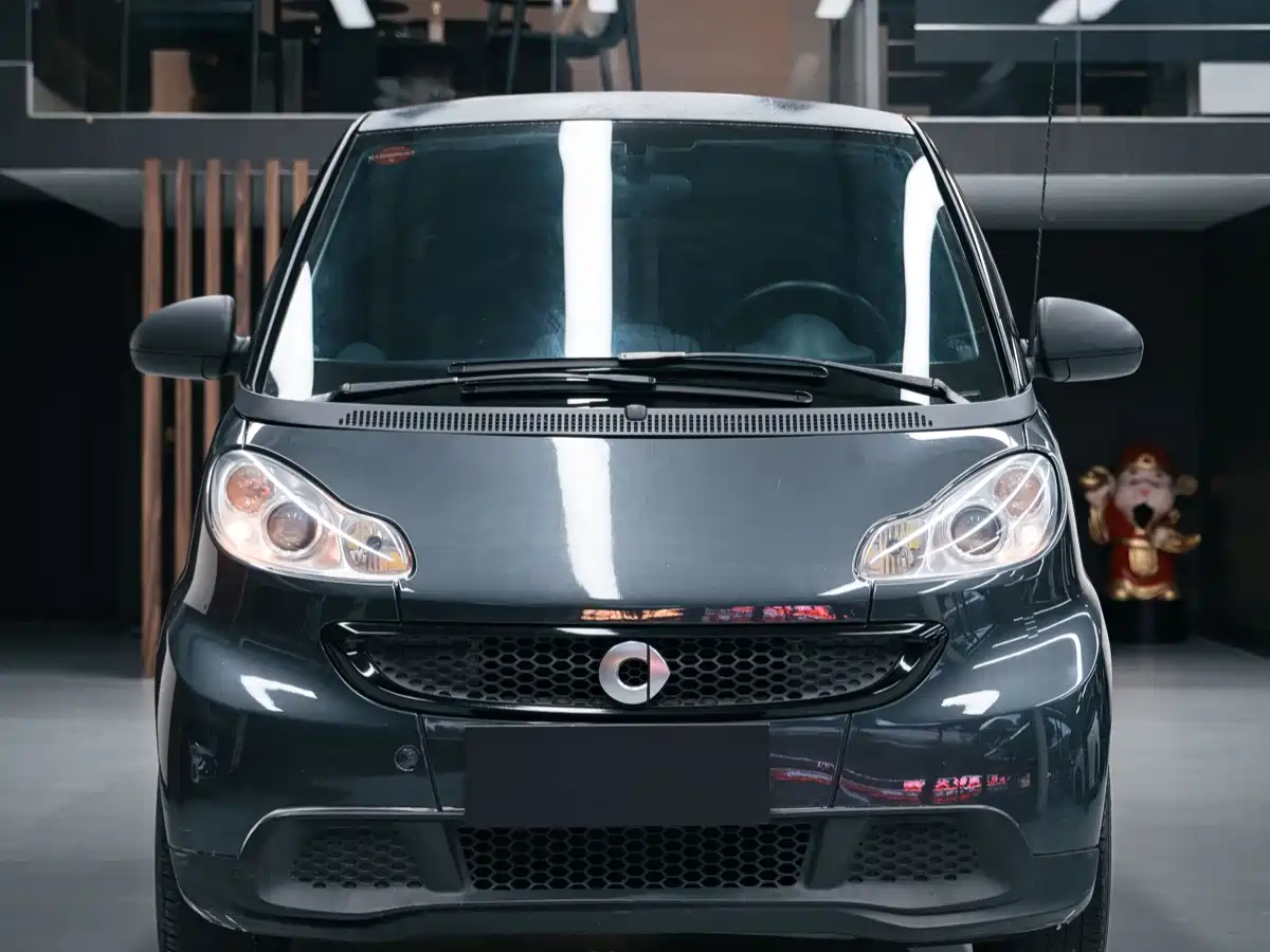 smart fortwo 2013 2012 1.0 MHD Hardtop Standard