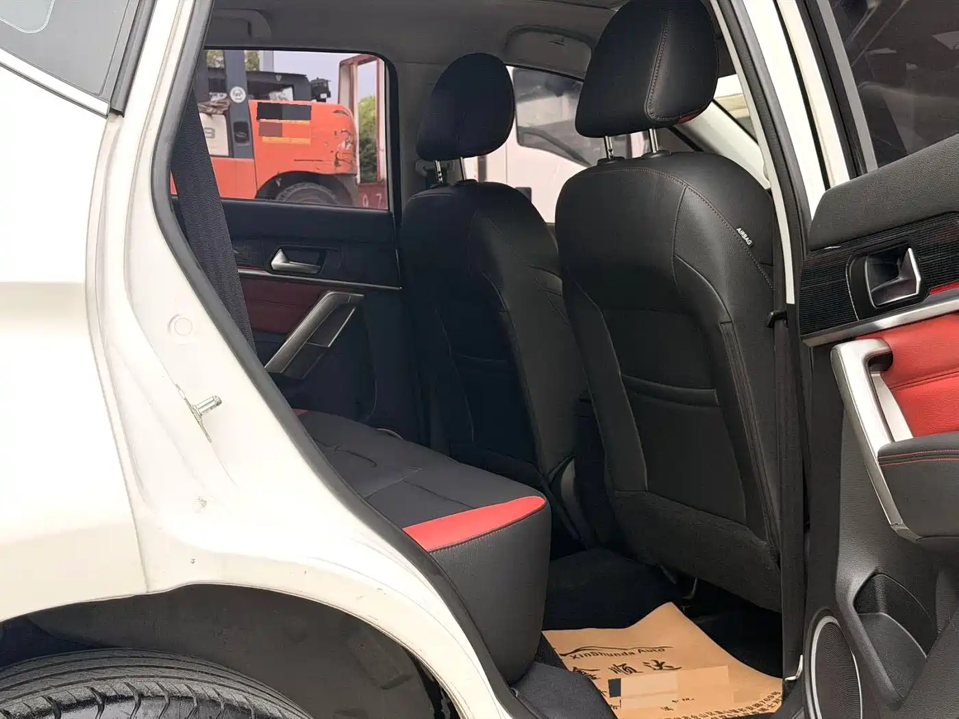 Фото 9 - Haval H2