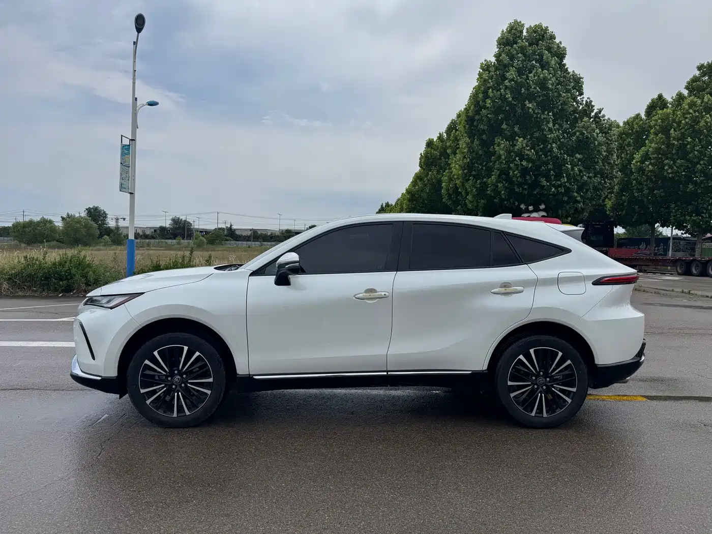 Toyota Venza 2022 2022 2.0L CVT AWD Ultimate Edition