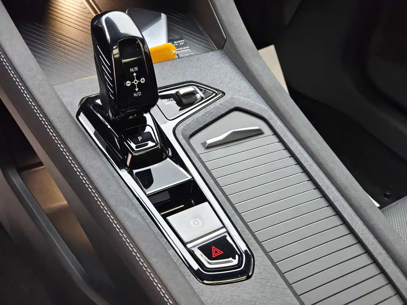 Lynk & Co 03 2022 2.0TD DCT Power Pro фото 13