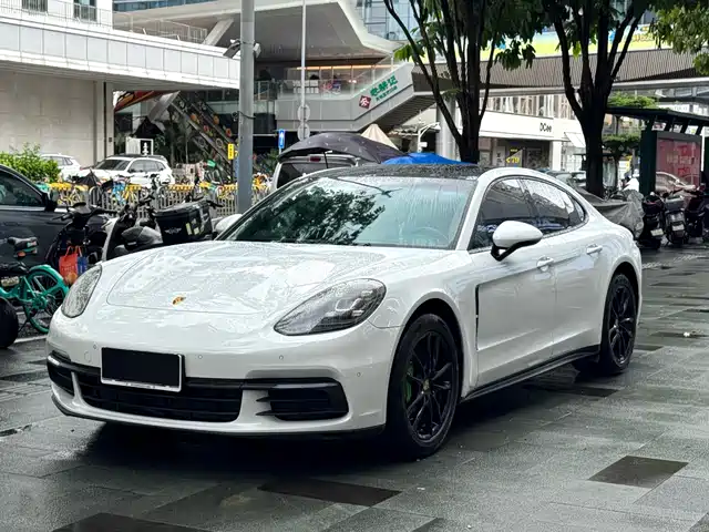 Porsche Panamera 2017 Panamera 3.0T — фото 1