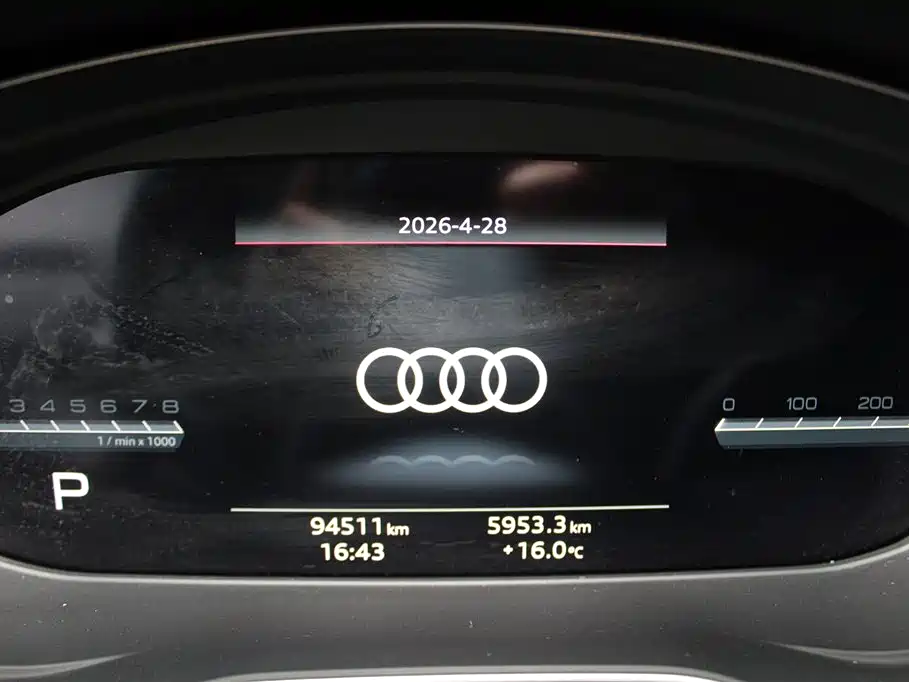 Audi A4L 2024 40 TFSI Fashion Dynamic фото 11