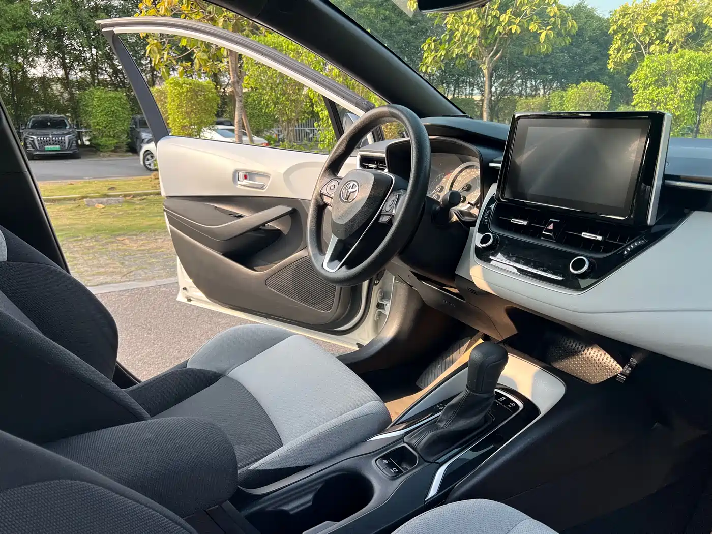 Toyota Levin 2019 185T CVT Luxury Edition China V фото 13